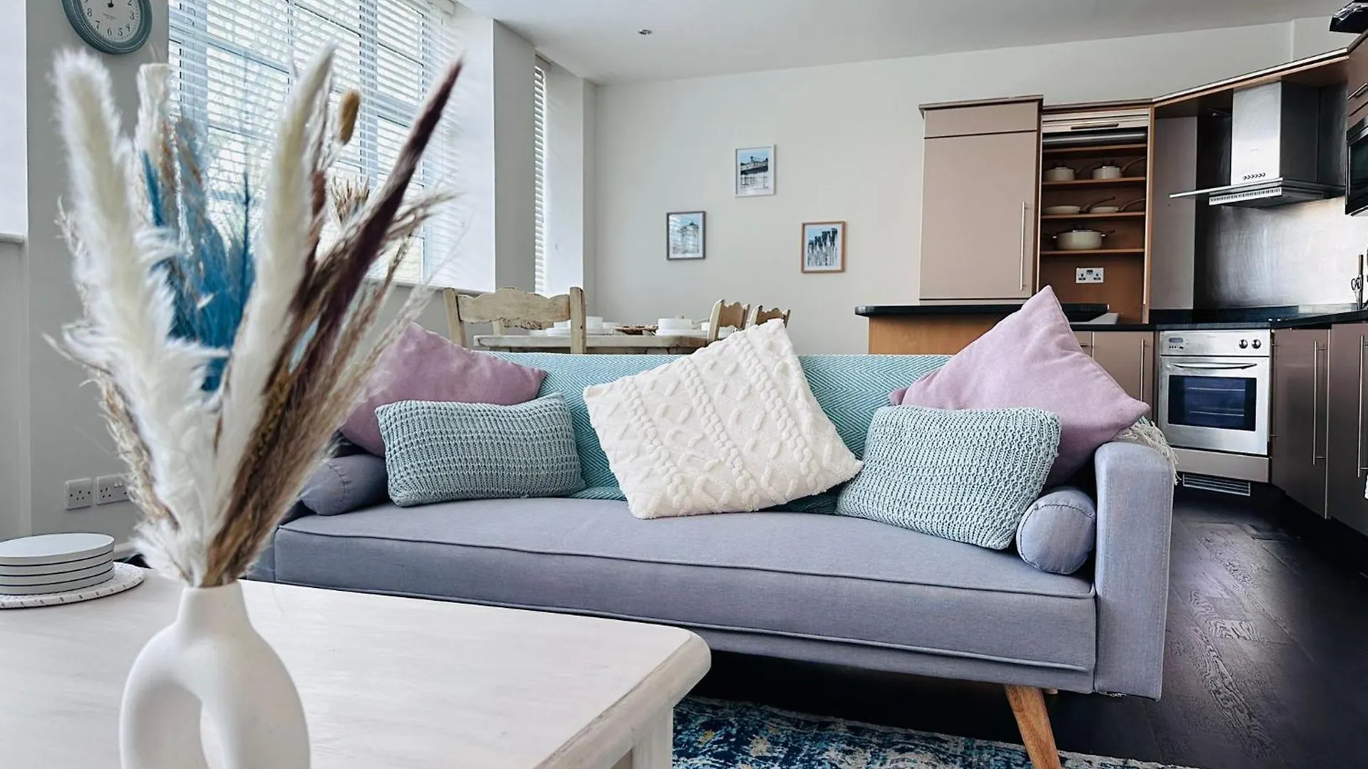 Central Location - Lanes - Ideal For Contractors, Families And Business Apartment Brighton United Kingdom